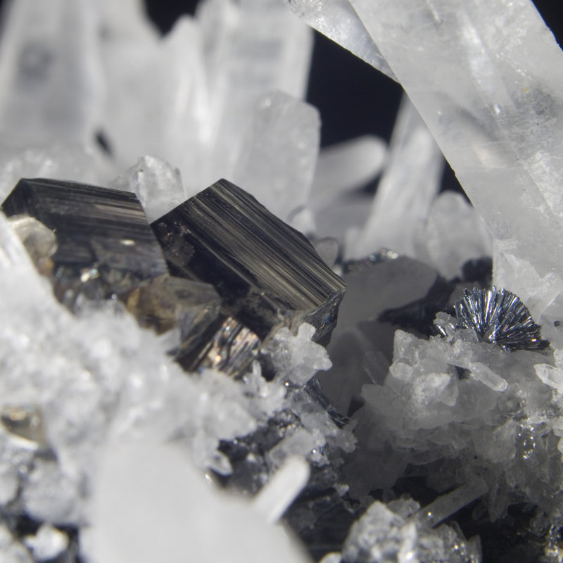 Rhosyn Crystal