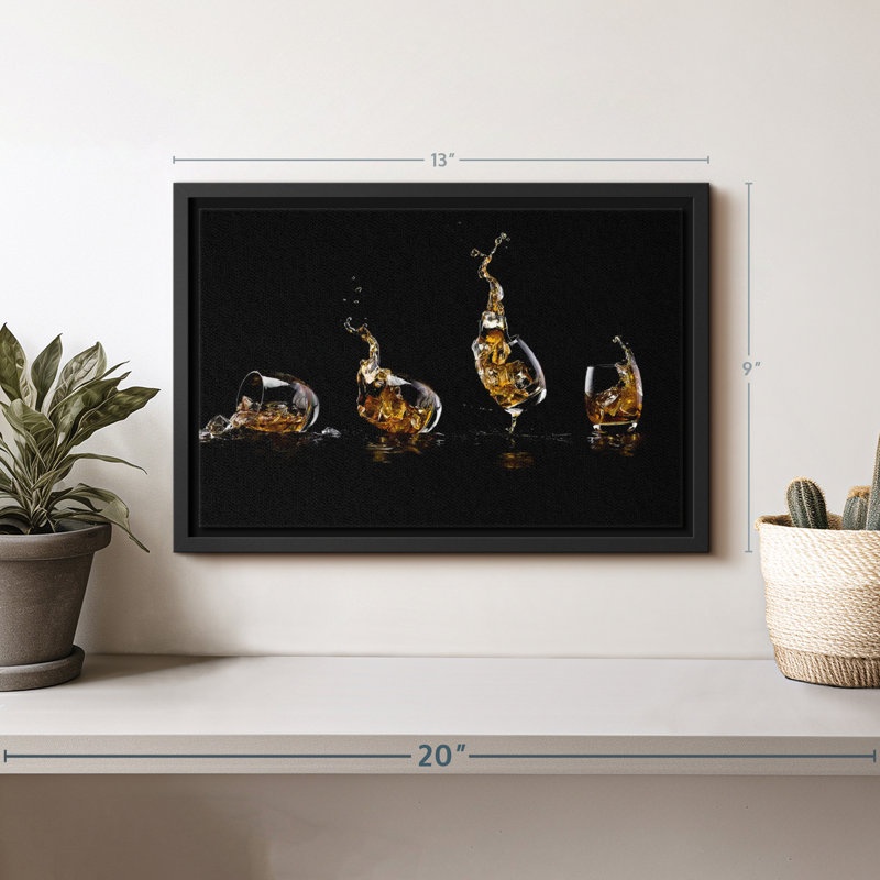Manger et boire «Glasses of Scotch», H 13 po x l 9 po