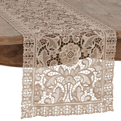 Chemin de table dentelle Jacob