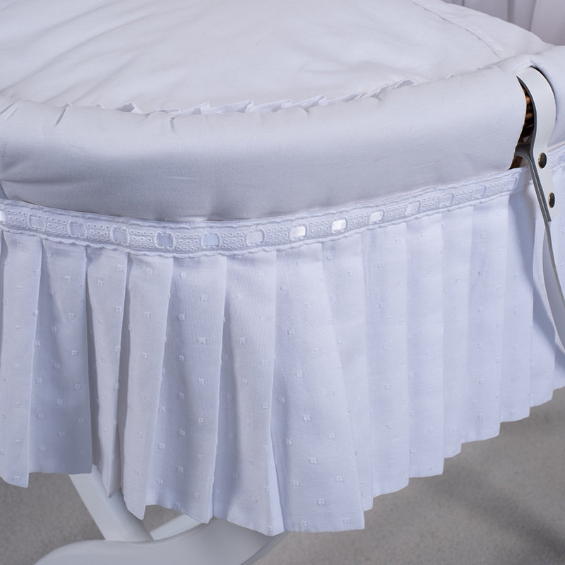 Moses Basket with Bedding with Mattress