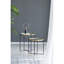 Ensemble de 2 tables d'appoint en fer doré et noir avec plateau en verre