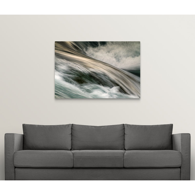 «Columbia» par Ursula Abresch - reproduction sur toile, H 32 po x l 48 po x P 1,5 po