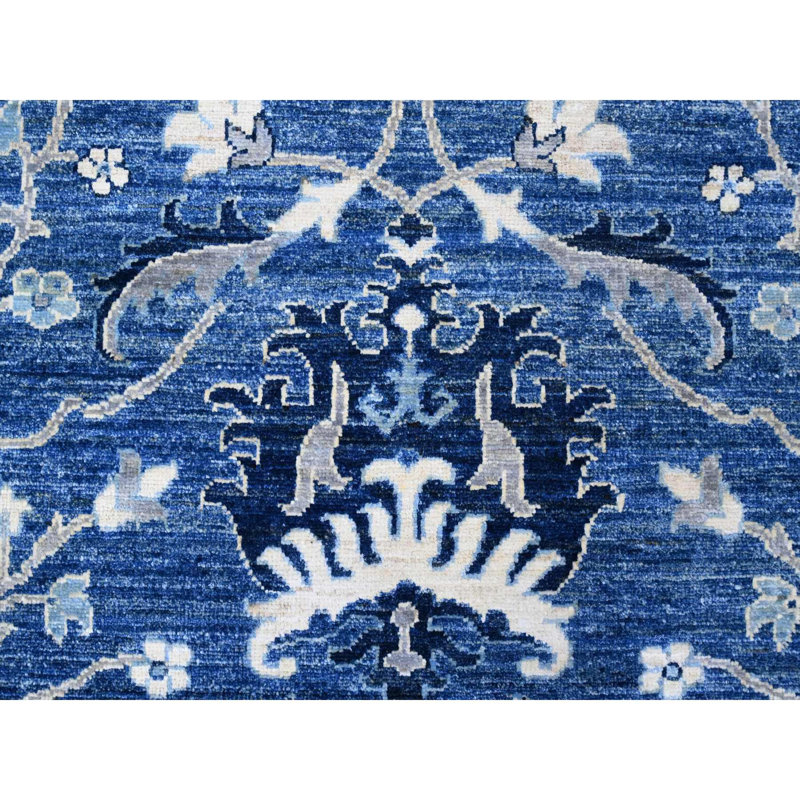 Tapis unique 8 pi 1 po x 9 pi 8 po Devanae
