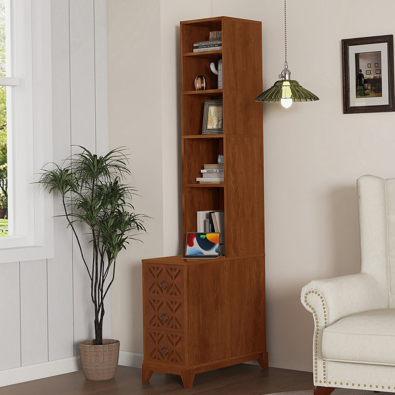 Table de bout fonctionnelle avec trois tiroirs et quatre tablettes ouvertes, parfaite pour les coins de la chambre à coucher et l'organisation facile