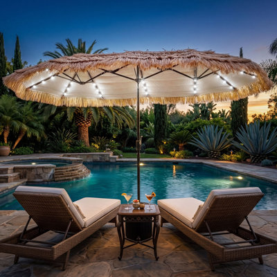 Parasol de chaume de style hawaïen de 13 pi avec lumière DEL