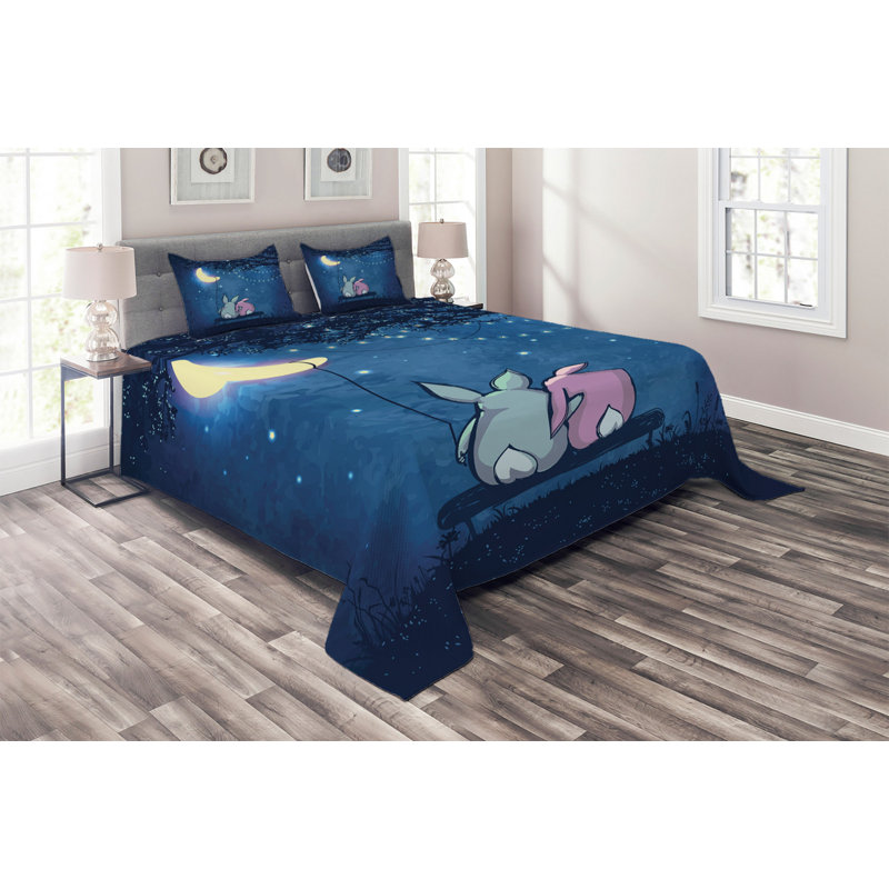 Half Moon Coverlet, King Bedspread + 2 Shams