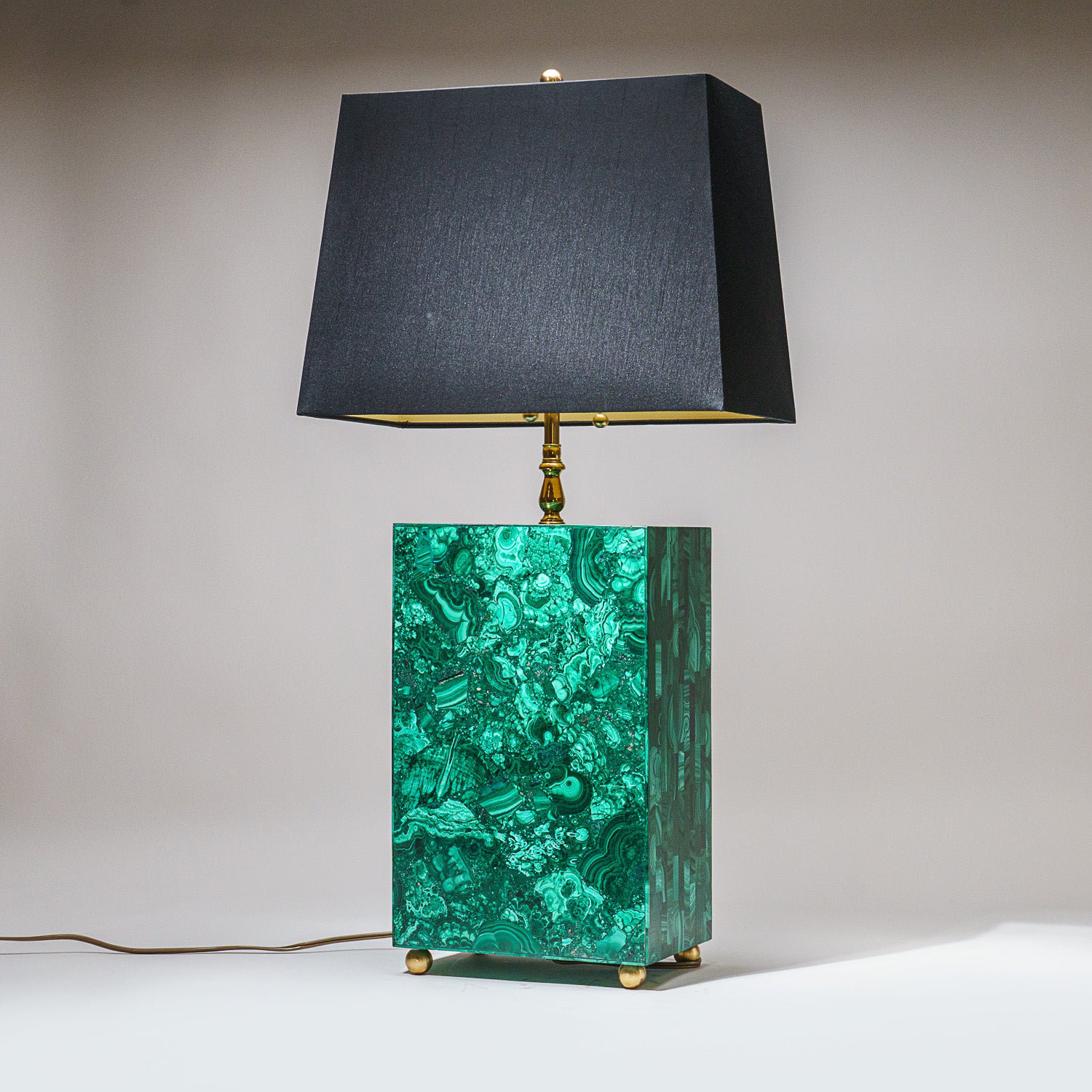 Meyda 31 High Tiffany Roman Table Lamp