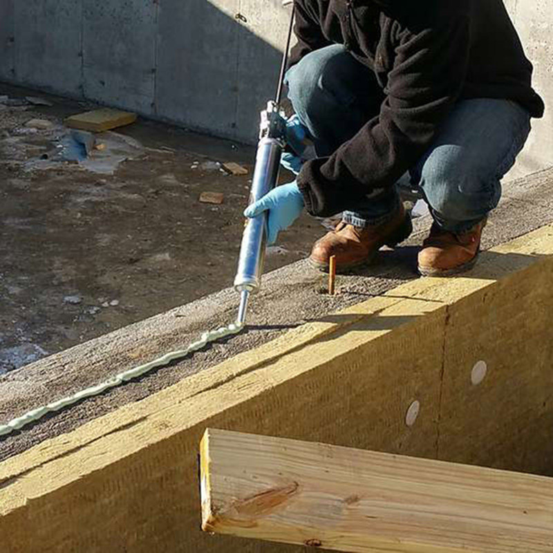 outils de calfeutrage pour la maison