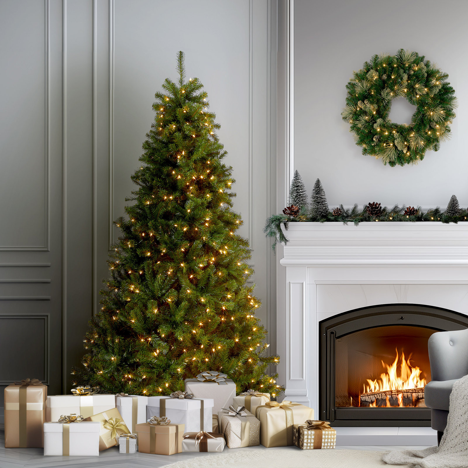 Leilonie North valley 10' Pre-Lit Spruce Tree, 7 FT