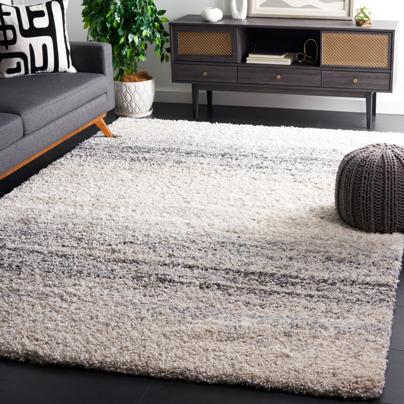 Tapis intérieur en polypropylène abstrait ivoire / gris anthracite, Rectangle 6 pi 7 po x 9 pi