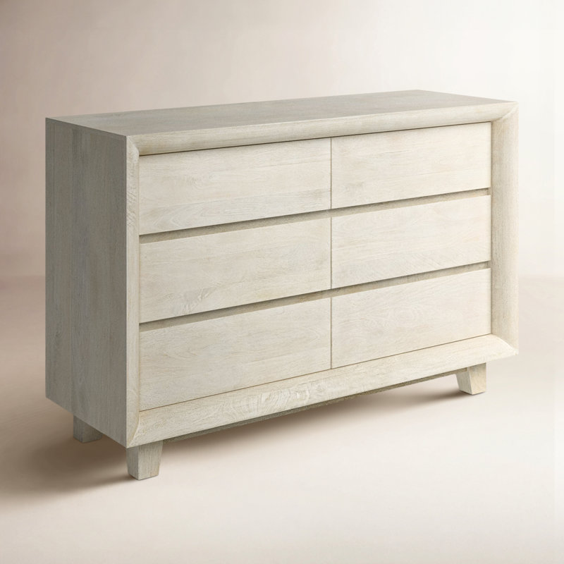Lorinda 3 Piece Bedroom Set