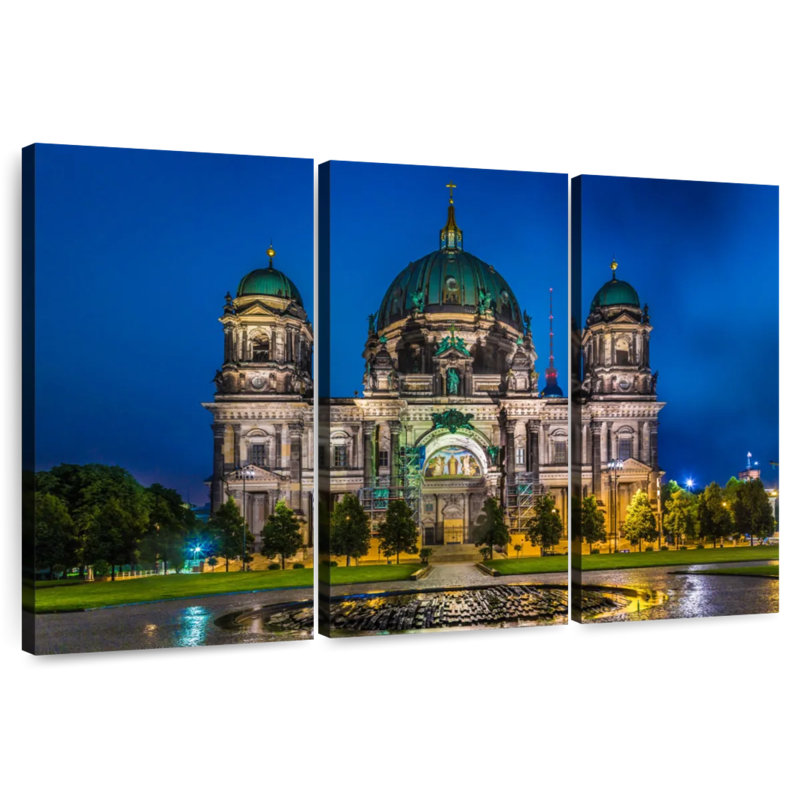 Historic Berlin Cathedral, 24" H x 38" W