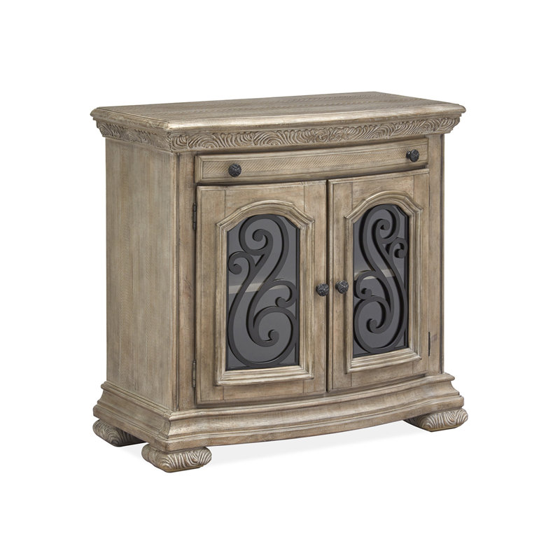 Bachelor Chest