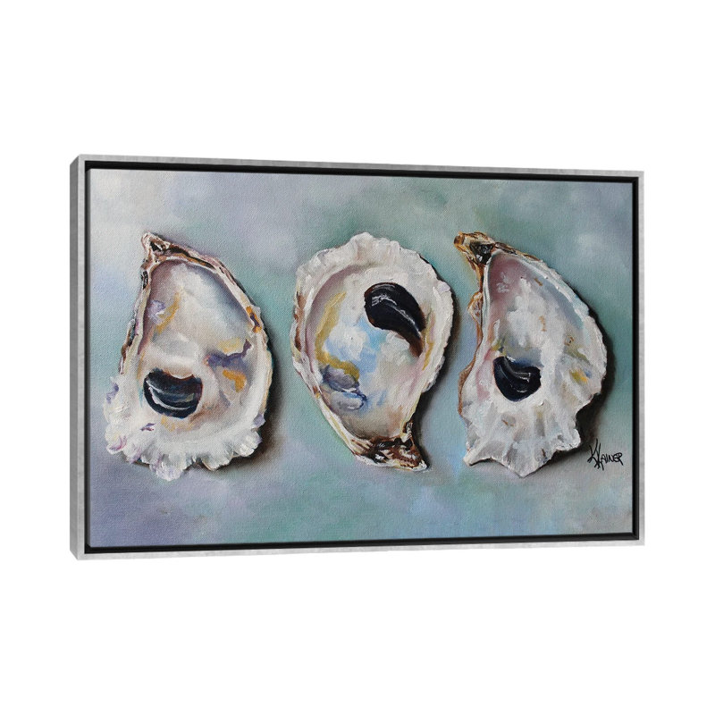 «Bay Oyster Shells» par Kristine Kainer, reproduction, Toile avec cadre flottant, H 18 po x l 26 po, Argent argent