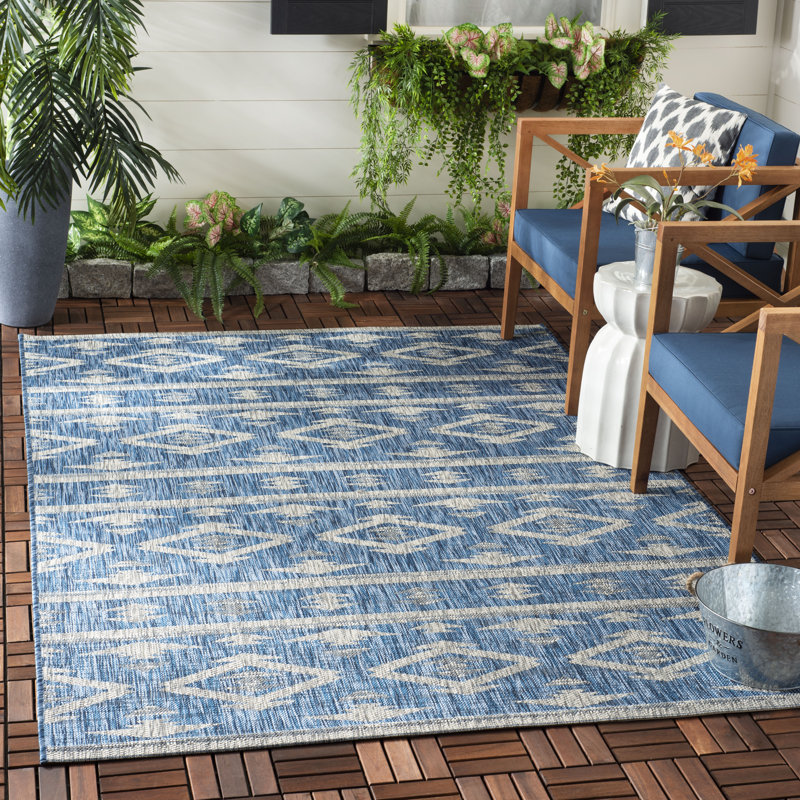 Amarien Southwestern Indoor/Outdoor Area Rug, Rectangle 8' x 11'