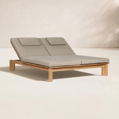 Crestline Outdoor Double Chaise
