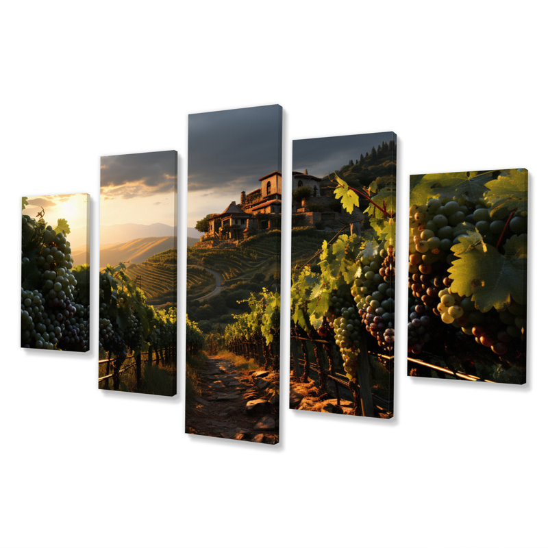 Vineyard Misty Meadows Cellars II - ferme, impression d'art mural - 5 panneaux