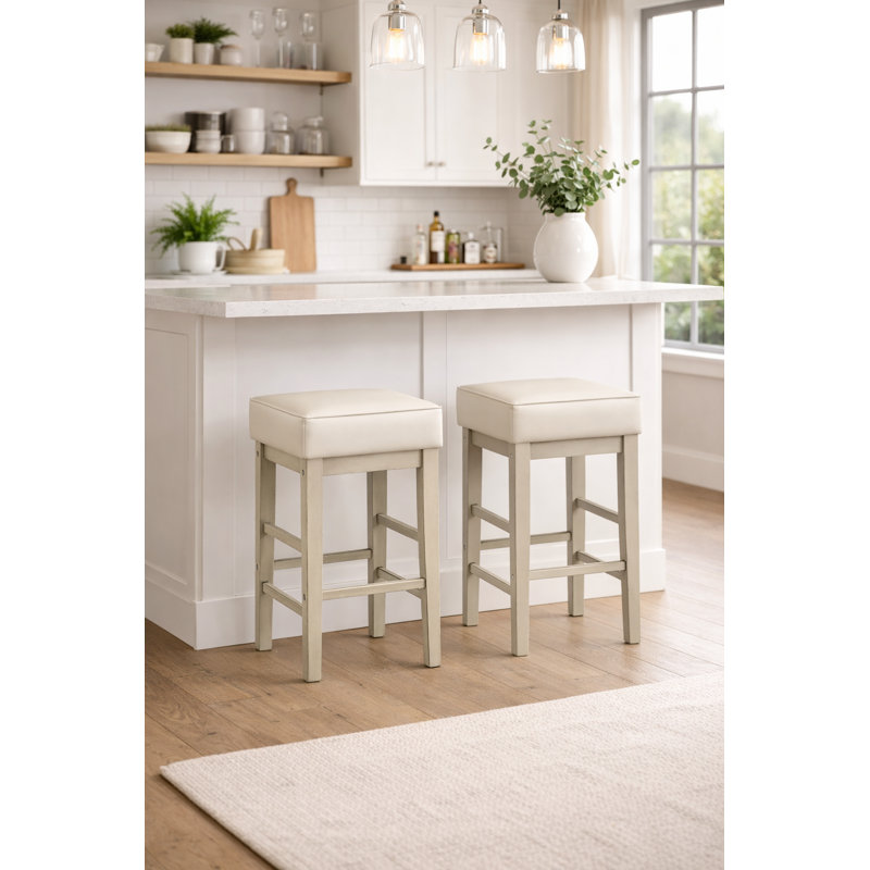 Tabouret de comptoir rembourré en similicuir Duffield, Tabouret de comptoir (siège d'une hauteur de 26 p, Blanc