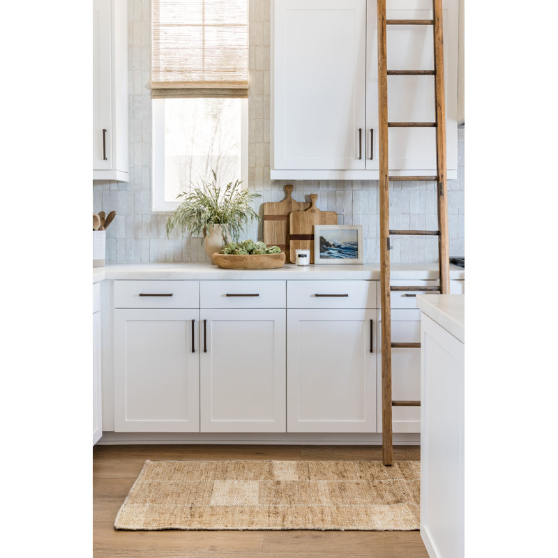 Geometric Area Rug in Tan, Rectangle 6'3" x 9'