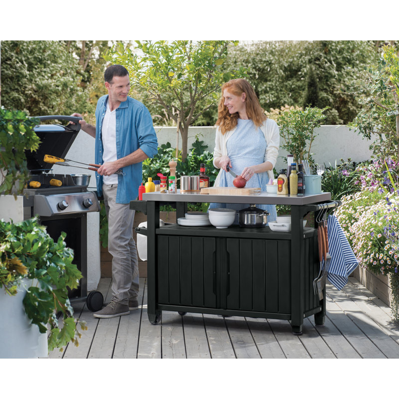 BBQ Bar Table