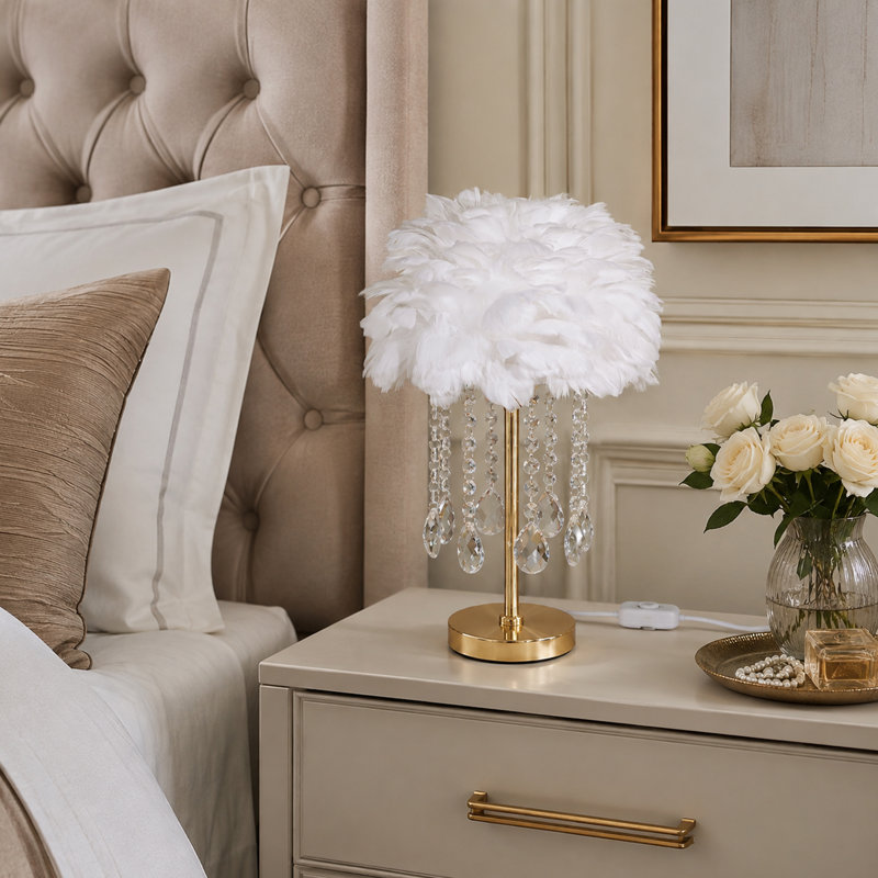 Lampe de table en plumes blanches de 17,7 po avec accents en cristal K9 et base dorée, lampe de chevet à température de 3 couleurs pour la chambre à coucher