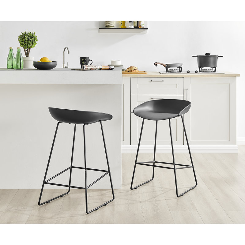 Lotti Elegant & Minimalist Moulded Plastic Kitchen Breakfast Bar Stool - Modern Sleek Design, Black, Black