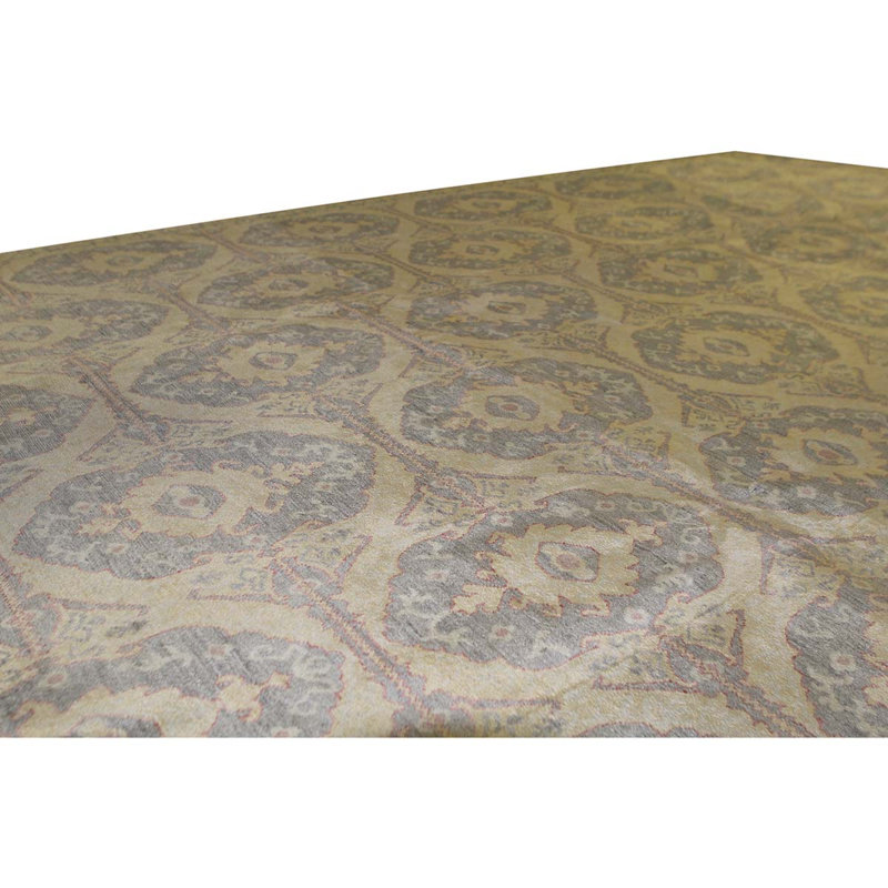 Silk Oriental Area Rug in Gold