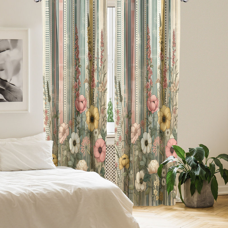 Ensemble de 2 rideaux floraux East Urban Home, L 56 po x L 95 po