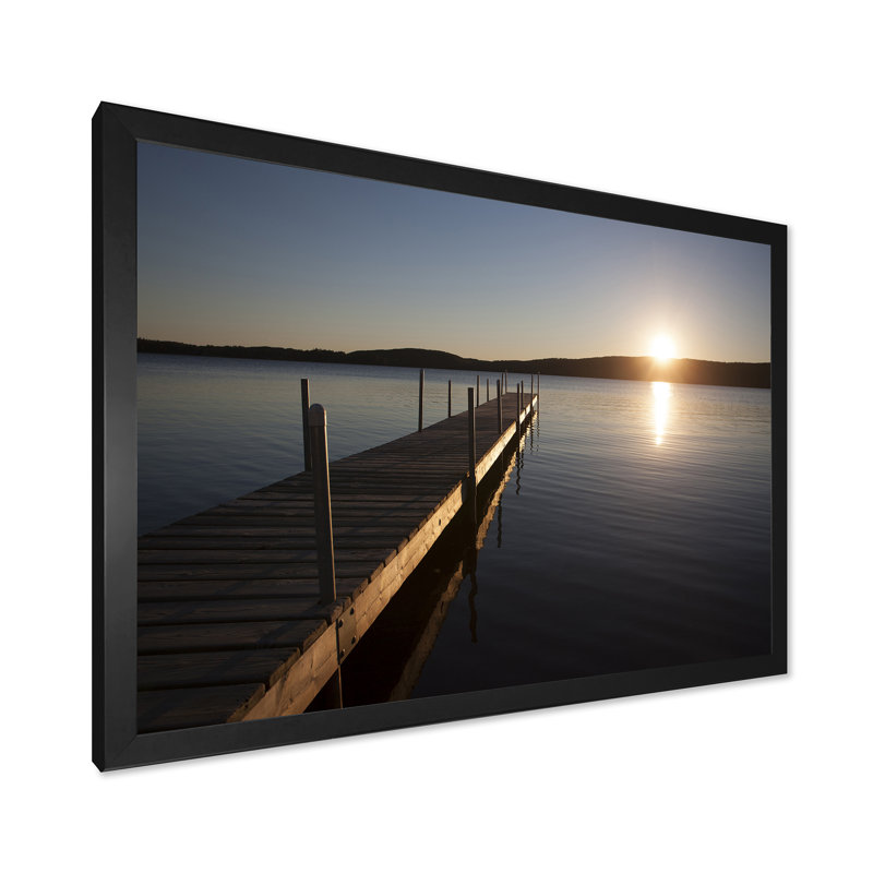 «Lake Pier On Sunset Scenery - Lake House», œuvre d'art sur toile, Toile avec cadre noir, H 8 po x l 12 po x P 1 po