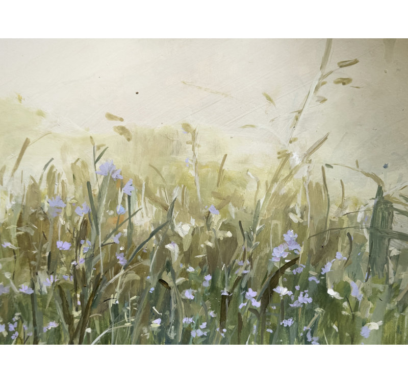 «Blue Flowers in Meadow» par Arohika Verma - art mural paysage - reproduction encadrée matte 48 x 32 (or), 48 × 32, Gold