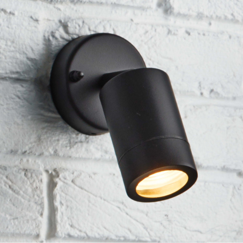 Metcalfe 14.8cm H Outdoor Armed Sconce, Black
