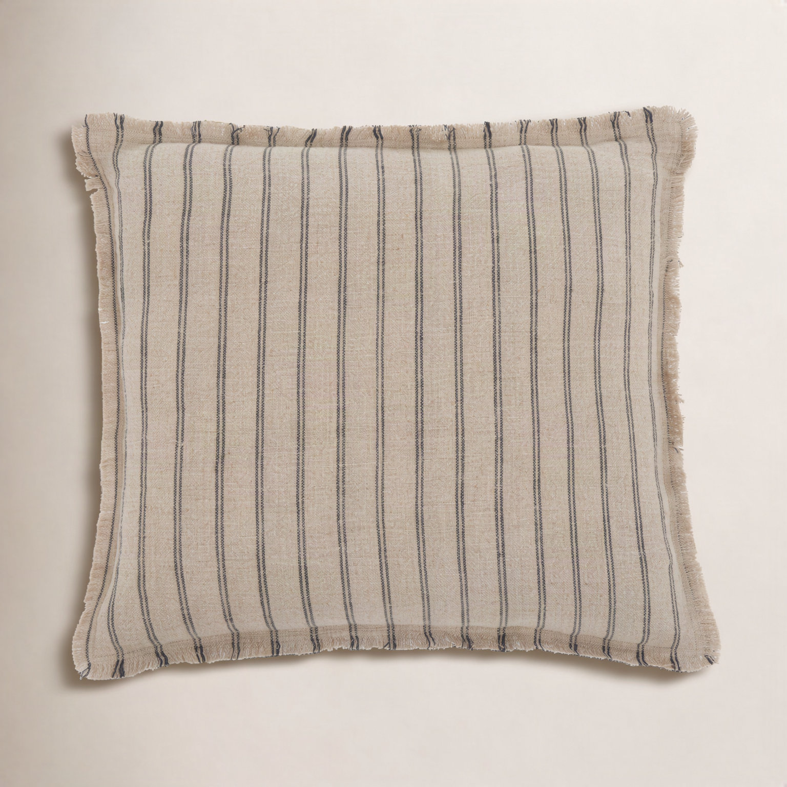 Dinah 20" x 20" Linen Throw Pillow