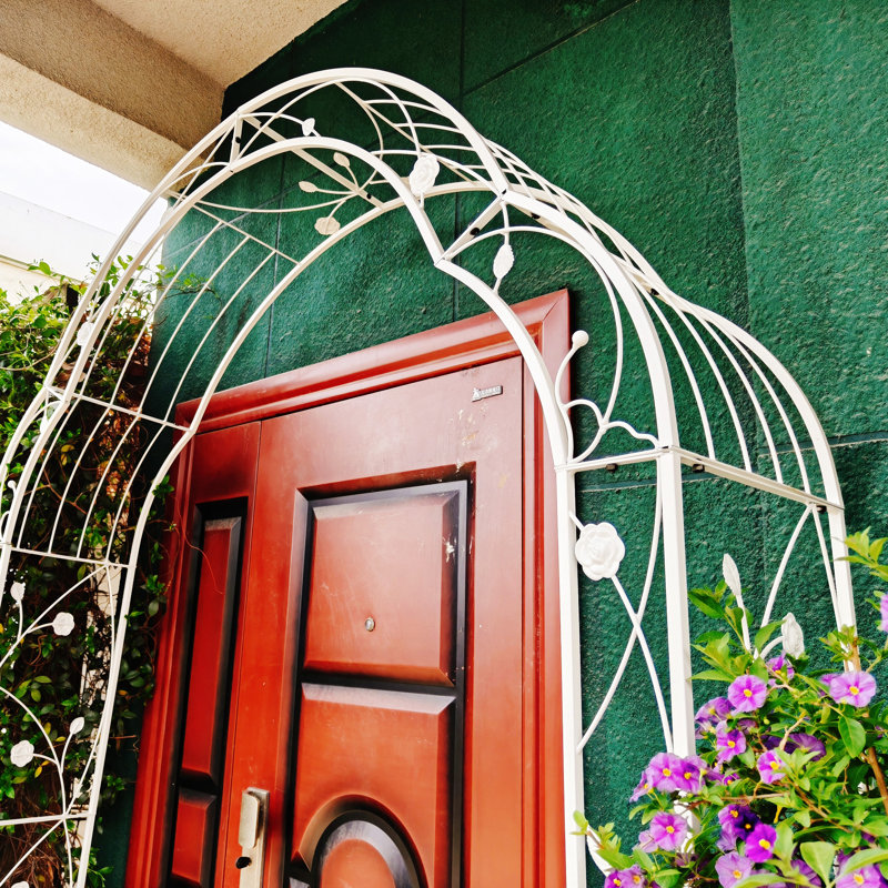 Arche de jardin en métal assembler librement avec 8 styles de tiges de jardin arborant des plantes grimpantes soutenant l'arche de rose