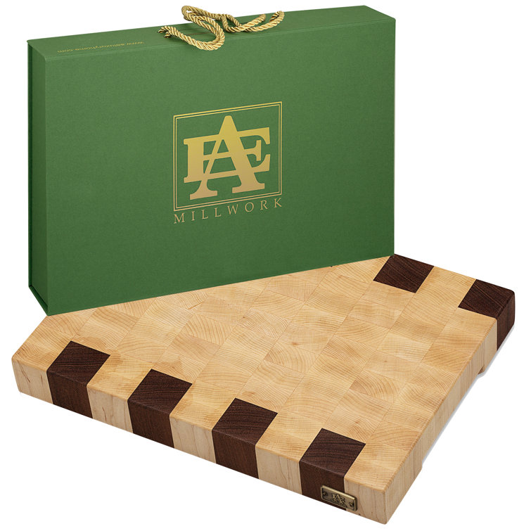 Maple & Walnut Wooden Cutting Board – Pino Grande Woodworking