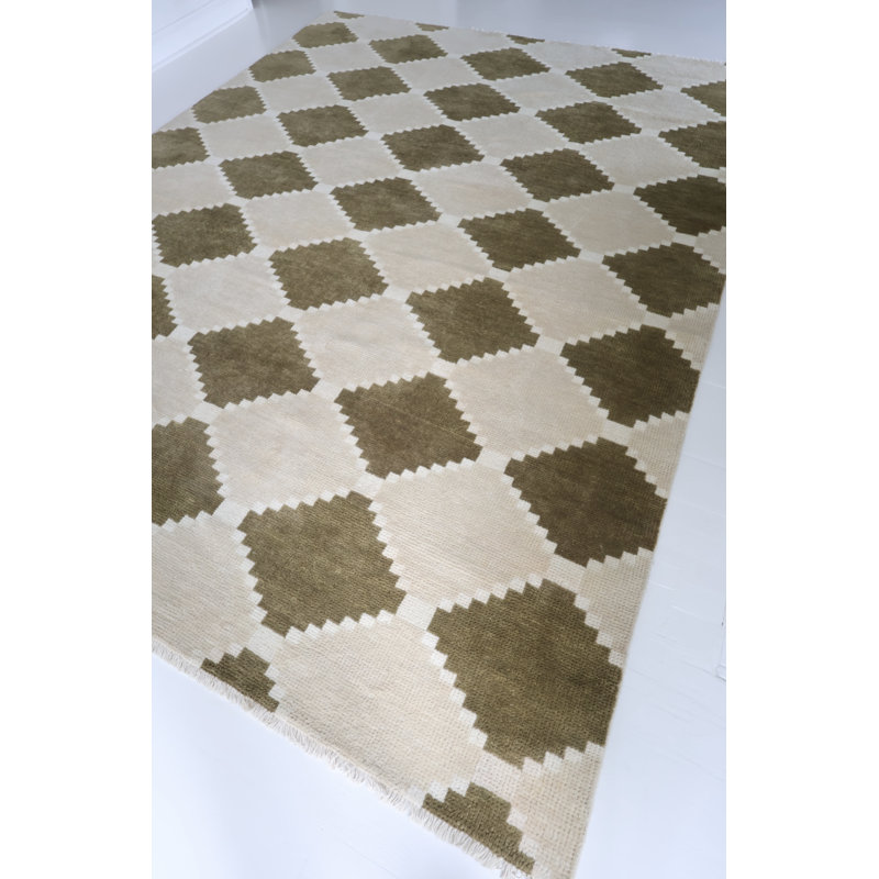 Sadie Handmade Oushak Wool Geometric Area Rug, Moss Green, 3' x 8'