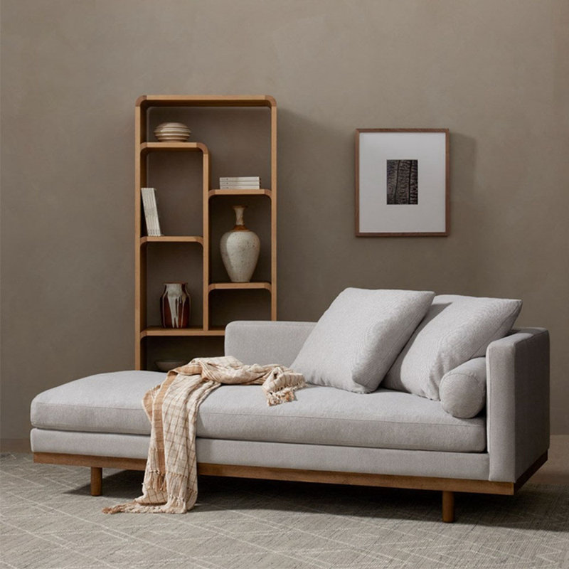Chaise longue rembourrée en bois massif, Accoudoir à droite (vu de face)