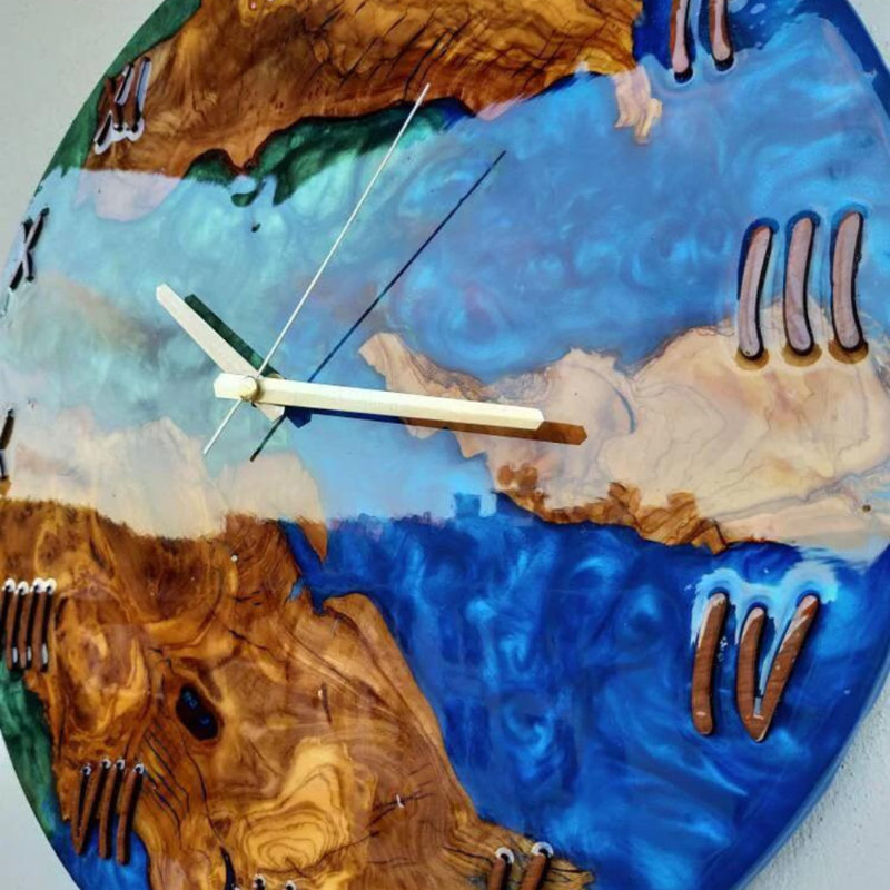 Horloge murale en bois Kimberwood, H 32 po x l 32 po x P 2 po