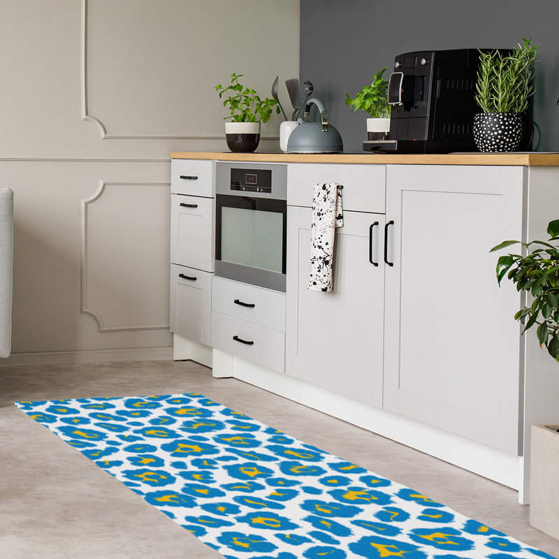 Animal Print Indoor Rug, Runner 2'6" x 8'