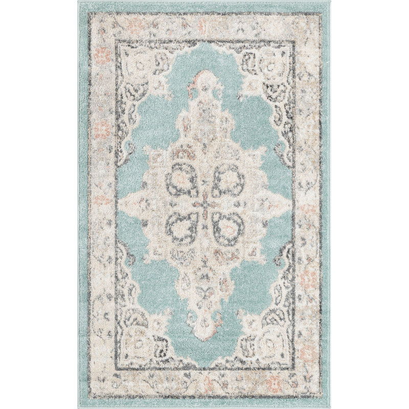 Makay Oriental Indoor Rug, Rectangle 3'3" x 5'3"