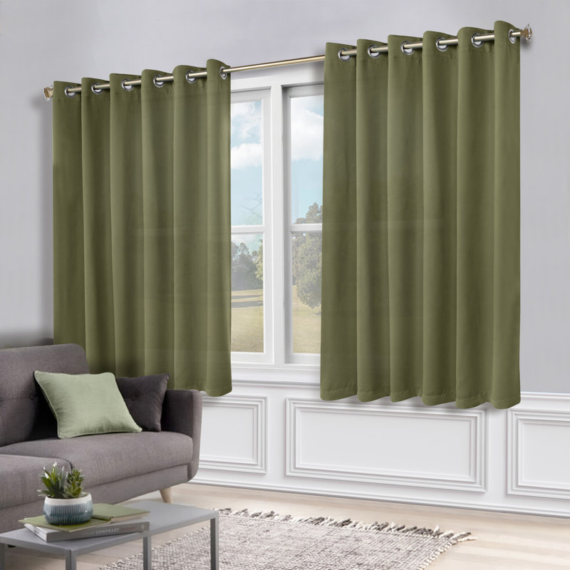 Paire de rideaux obscurcissant avec œillets Millendon, Vert olive, L 70 po x L 63 po