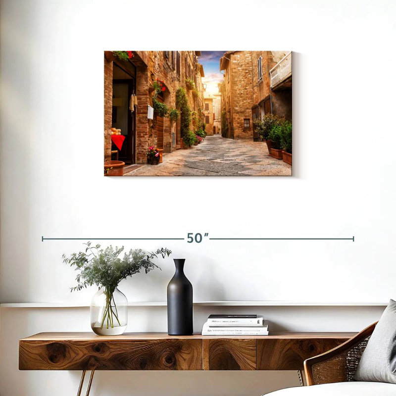Rue Nicci à Pienza, H 20 po x l 30 po