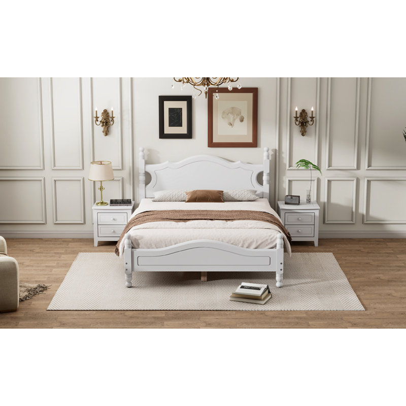 Lit plateforme en bois blanc avec motif rétro et support de lattes robustes