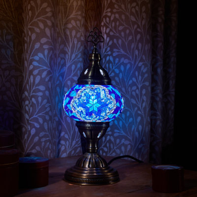 Karlie Metal Lighting Lamp