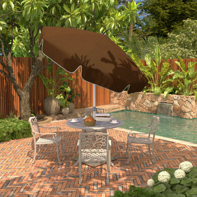 Parasol de patio blanc 7,5 pi avec nervures en fibre de verre et bouton-poussoir inclinable en teck Sunbrella