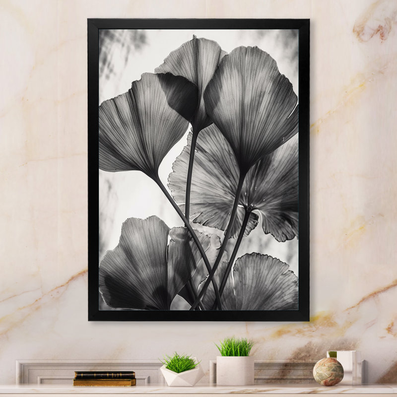 Feuilles de ginkgo tropical II - impression, Cadre photo noir, H 20 po x l 12 po x P 1 po