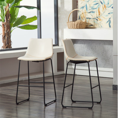 Ensemble de charmants tabourets de bar en cuir PU pour des intérieurs élégants