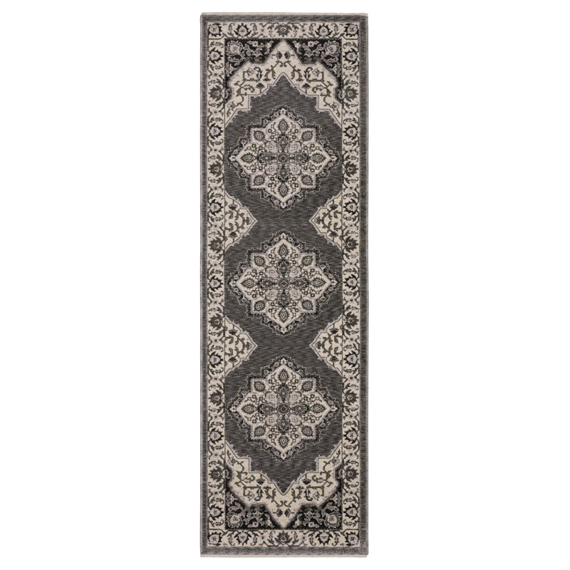Emerence Oriental Indoor Rug, Runner 2'3" x 7'6"
