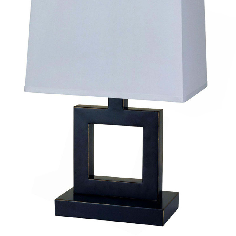 Lampe de table haute 22 po en métal avec finition bronze foncé, design carré, abat-jour blanc
