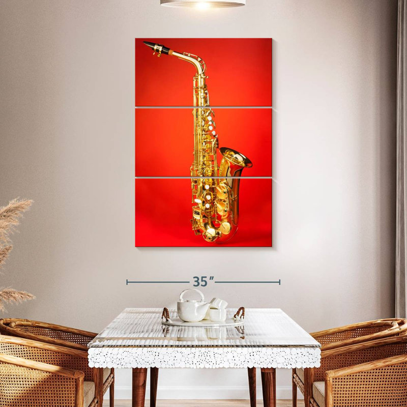 Abarca Saxophone On Red