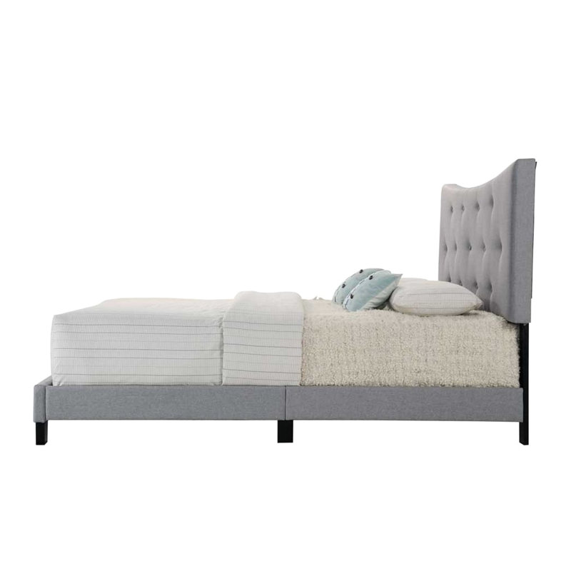 Grand lit en gris - Fabrication et tissu d'aspect contemporain avec rembourrage durable